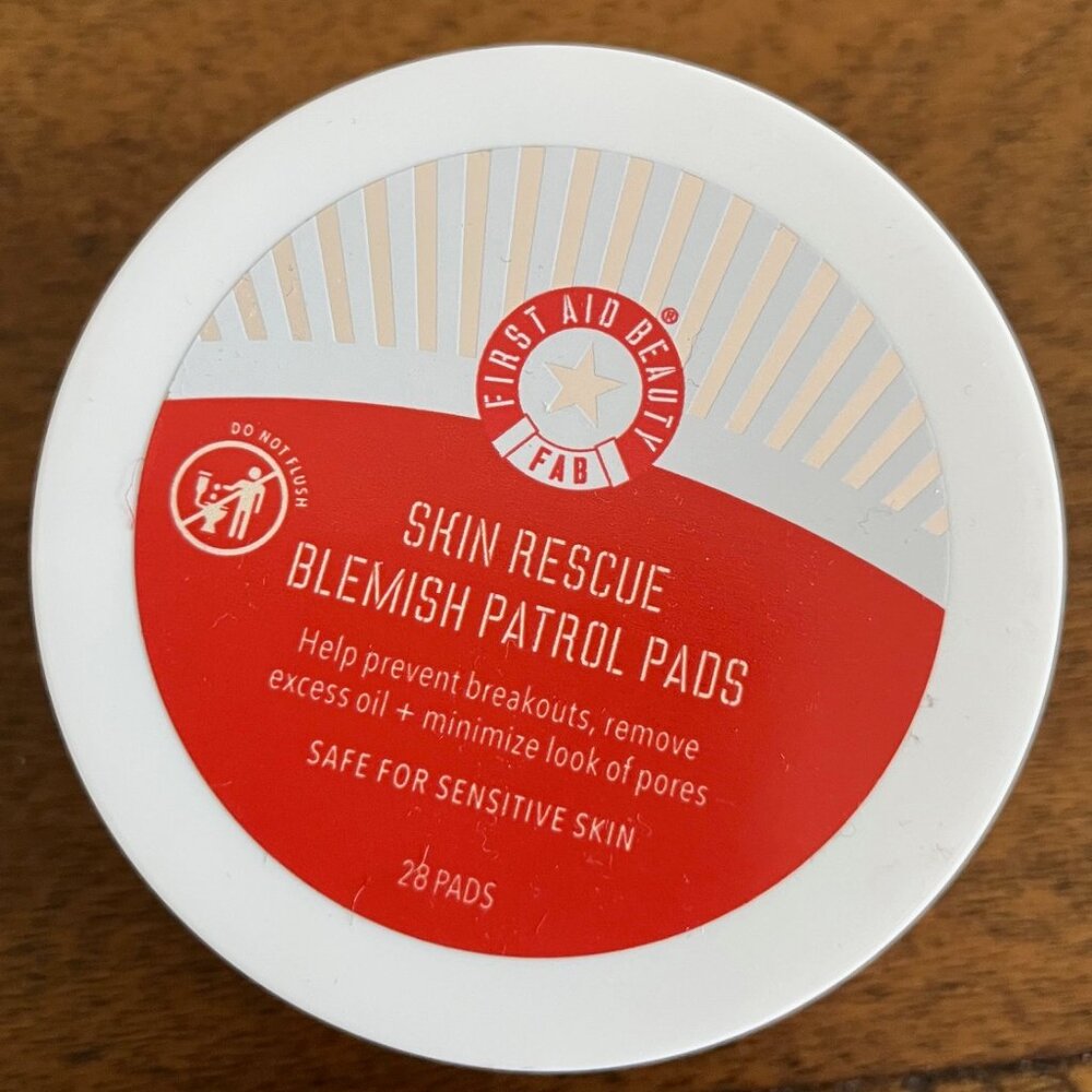 First Aid Beauty Skin - Rescue Blemish Patrol Pads 28 Pads - New
